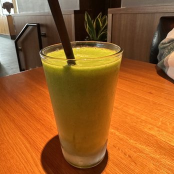 Northstar Cafe - Green smoothie - New American Near Me - Shaker Heights, Ohio