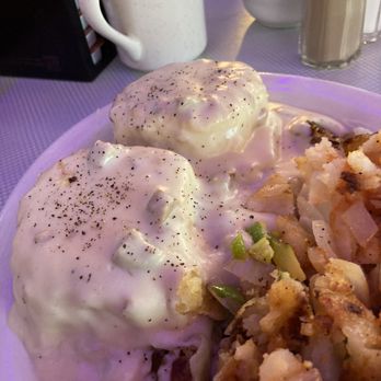 Dover Hollywood Diner - Diners Near Me - Dover, Delaware