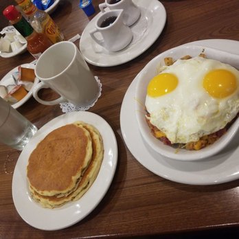 Brunch Cafe-Niles - Meat and potato skillet with a side or regular pancakes - Breakfast & Brunch Near Me - Niles, Illinois