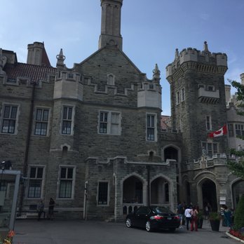 Casa Loma - Front view of castle - Museums Near Me - Toronto, Ontario Casa Loma - Front view of castle - Museums Near Me - Toronto, Ontario