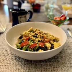 The Inn At Gothic Eves - Tofu scramble