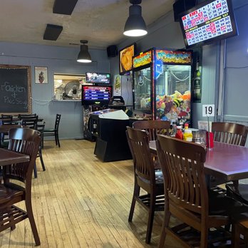 Paddy McGown's - Interior shot - Irish Near Me - Omaha, Nebraska