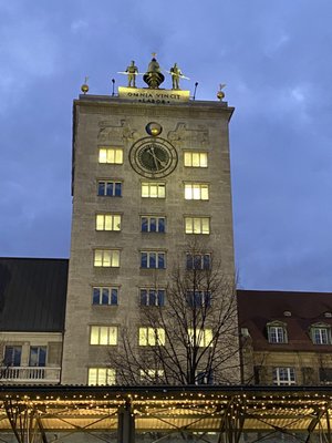 Krochhochhaus by null