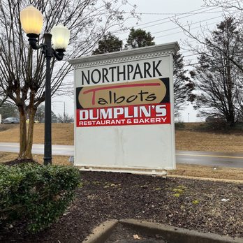 Dumplins Bistro & Bakery - Outside - American Near Me - Jackson, Tennessee Dumplins Bistro & Bakery - Outside - American Near Me - Jackson, Tennessee