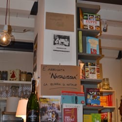 Gogol & Company - L'angolo bar, a Natale
