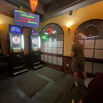 Chiko's Tavern - Darts, pool, and Karaoke - Karaoke Near Me - Honolulu, Hawaii Chiko's Tavern - Darts, pool, and Karaoke - Karaoke Near Me - Honolulu, Hawaii