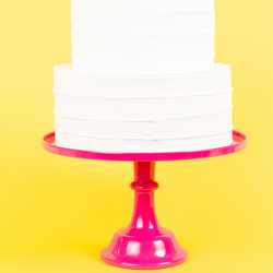 Sprinkles & Confetti - Cake stands in several colors!