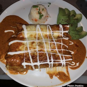 El Barracuda - Shrimp Enchiladas - Seafood Near Me - Nuevo Vallarta, NAY El Barracuda - Shrimp Enchiladas - Seafood Near Me - Nuevo Vallarta, NAY