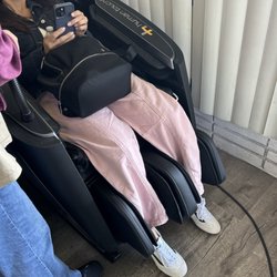 Ward Chiropractic - My friend trying out Human Touch massager for the first time