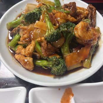 Ming Dynasty Restaurant & Lounge - Chinese Near Me - Charlottesville, Virginia Ming Dynasty Restaurant & Lounge - Chinese Near Me - Charlottesville, Virginia