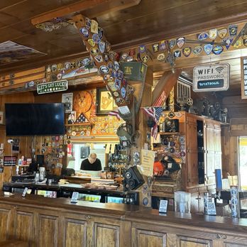 Big Bear Mountain Brewery - Pubs Near Me - Big Bear Lake, California Big Bear Mountain Brewery - Pubs Near Me - Big Bear Lake, California