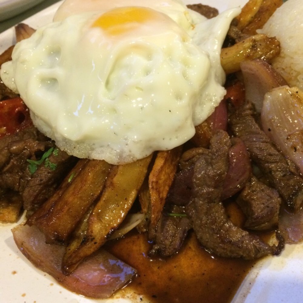 Mamita Peruvian Restaurant - lomito montado estilo mamitas - Peruvian Near Me - Glendale, California