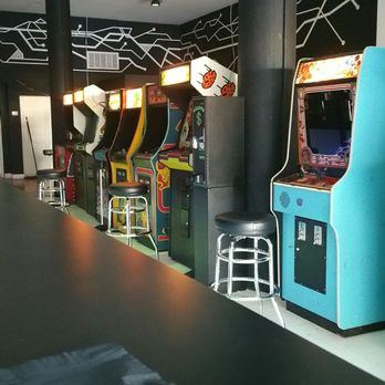 Reboot Arcade Bar - Donkey Kong. YES! - Cocktail Bars Near Me - Winston-Salem, North Carolina