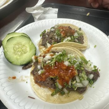 El Pariente Mexican Food - Tacos de cabeza - Mexican Near Me - Newhall, California El Pariente Mexican Food - Tacos de cabeza - Mexican Near Me - Newhall, California