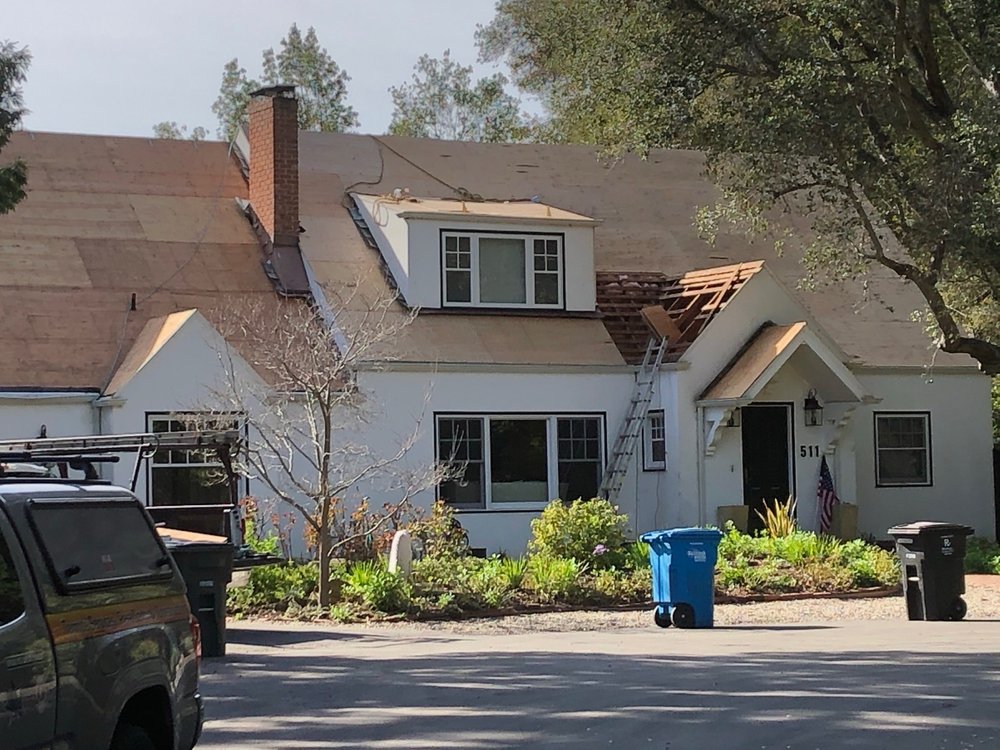 Slide of Stoneridge Roofing