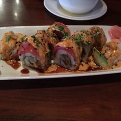 Wok & Roll Asian Cuisine - Girlfriend roll