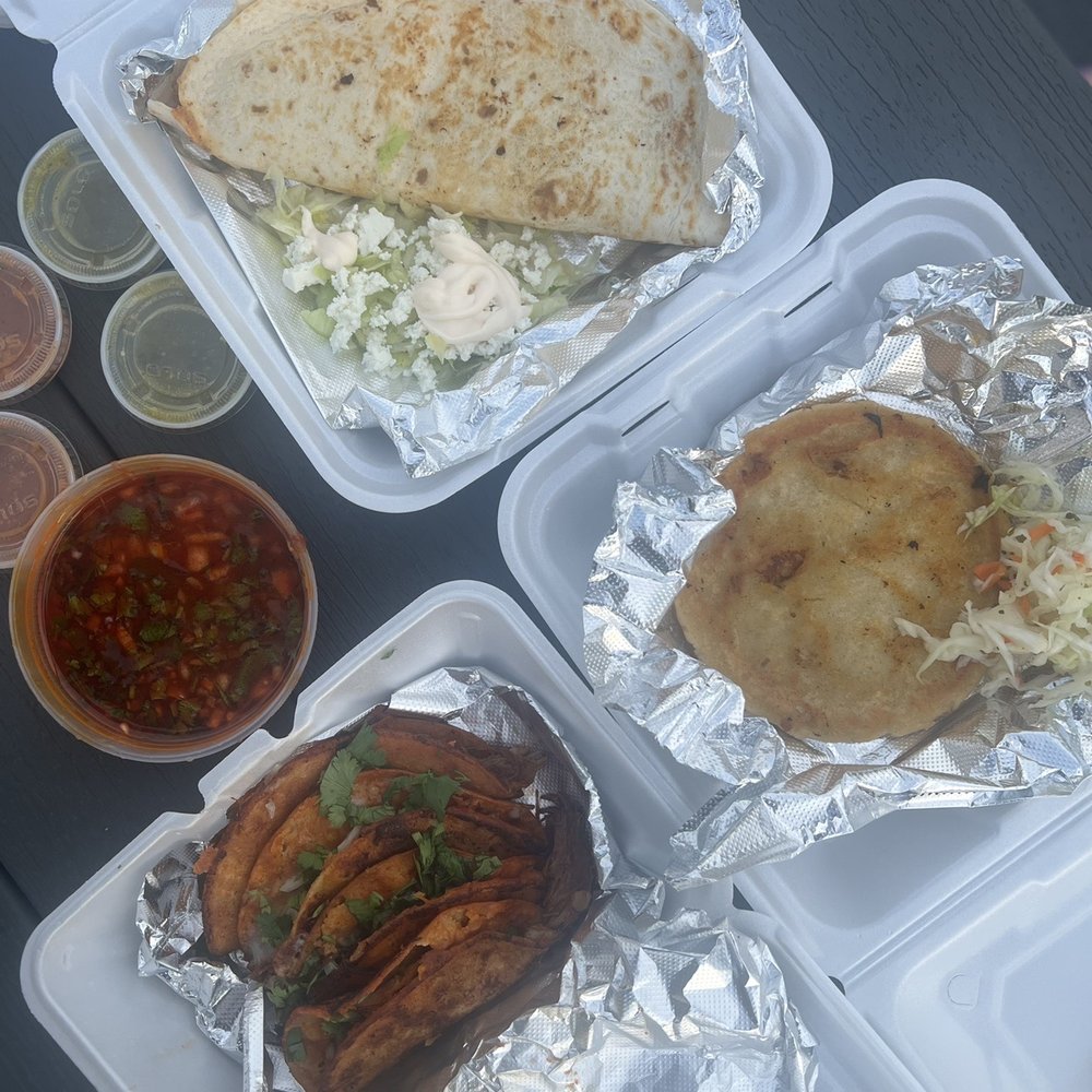 Mex-Mart & Deli - Pupusas - Mexican Near Me - Chantilly, Virginia
