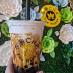 Black sugar milk tea with tapioca pearls