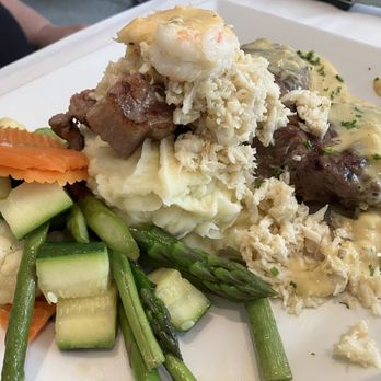 3 Rivers Grill - Strip Steak with Crab and Shrimp over Mashed Potatoes - American Near Me - Hood River, Oregon 3 Rivers Grill - Strip Steak with Crab and Shrimp over Mashed Potatoes - American Near Me - Hood River, Oregon