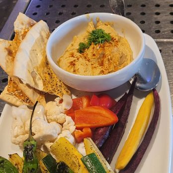 Petit & Keet - HH Crudites - New American Near Me - Little Rock, Arkansas