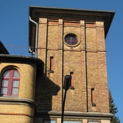S-Bhf. Berlin-Schlachtensee - Der Turm des ehemaligen Bahnhofsgebäudes.