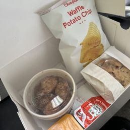 catering package - nuggets, chips, cookie