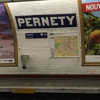 Bob Hotel - Metro stop - Hotels Near Me - Paris, 75
