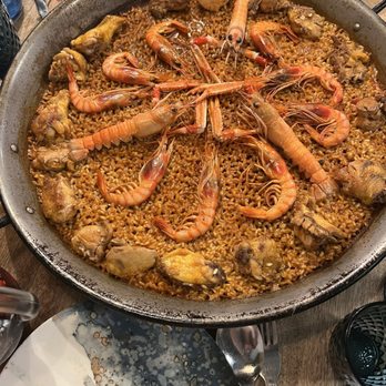 La Paella de Su - Paella indecisivo - Arroceria / Paella Near Me - Barcelona, B La Paella de Su - Paella indecisivo - Arroceria / Paella Near Me - Barcelona, B