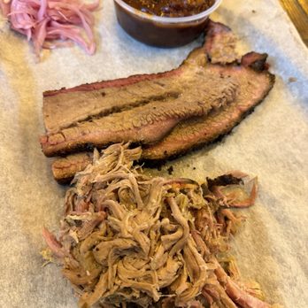 Horn Barbecue - Brisket, pulled pork and beans - Barbeque Near Me - Fresno, California Horn Barbecue - Brisket, pulled pork and beans - Barbeque Near Me - Fresno, California
