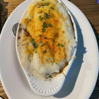 The Dublin Yard - Shepherds Pie - Irish Pub Near Me - Secaucus, New Jersey