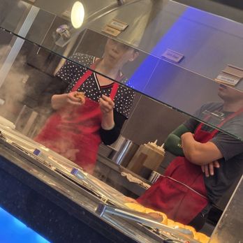 East Buffet - They need to wear gloves. - Buffets Near Me - Hawaiian Gardens, California East Buffet - They need to wear gloves. - Buffets Near Me - Hawaiian Gardens, California