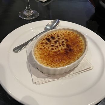 Johnny's Italian Steakhouse - Crème brûlée - Italian Near Me - Moline, Illinois Johnny's Italian Steakhouse - Crème brûlée - Italian Near Me - Moline, Illinois