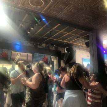Wasted Grain - bright and happy vibes! - Dance Clubs Near Me - Scottsdale, Arizona