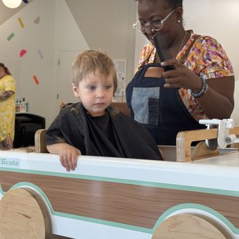Sit Still - Kids Hair Salons Near Me - Fort Lauderdale, Florida Sit Still - Kids Hair Salons Near Me - Fort Lauderdale, Florida