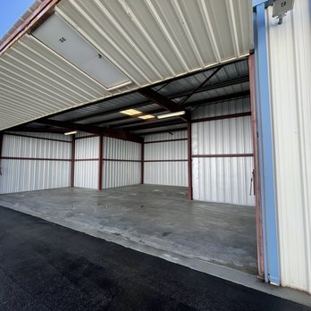 Socal Concrete Cleaners - Pressure Washers Near Me - Murrieta, California