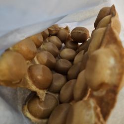 Eggy's Waffles - First visit, broken waffle