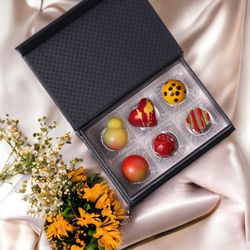 Sinless Treats - Our chocolate creations don't raise blood sugar levels, and are keto-friendly, gluten-free, and perfect for people who cutting out sugar