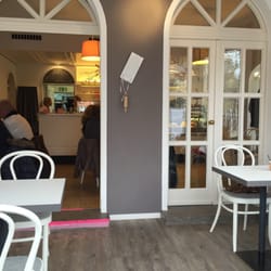Kleines Café - Nette Bedienung und sauber - picobello!