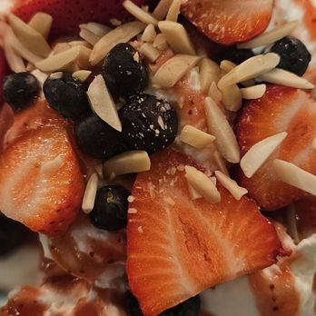 Cochon Dingue - Breakfast & Brunch Near Me - Quebec City, Quebec Cochon Dingue - Breakfast & Brunch Near Me - Quebec City, Quebec