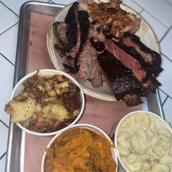 Mighty Quinn's Barbeque - Barbeque Near Me - Tampa, Florida