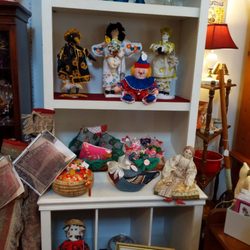 Timeless Antiques and Collectables - Hand made Dolls !