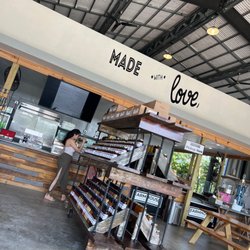 FarmHouse Miami - Fresh yams and spices