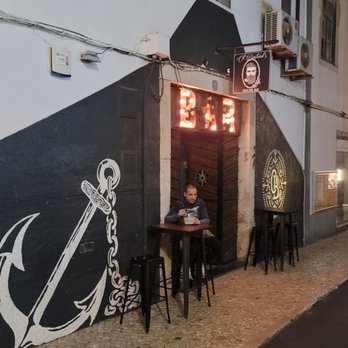 Ol' Bastard's - Beer Bar Near Me - Lagos, 08