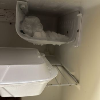 Days Inn by Wyndham Thomson - Ice build-up in the fridge another example of lack of housekeeping standards. - Hotels Near Me - Thomson, Georgia