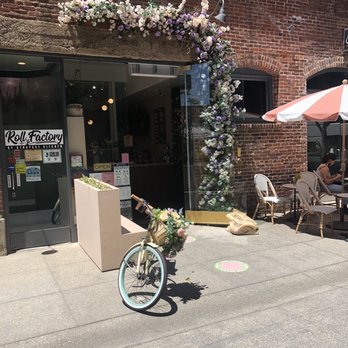 Coffee and Plants - Front - Coffee & Tea Near Me - Pasadena, California