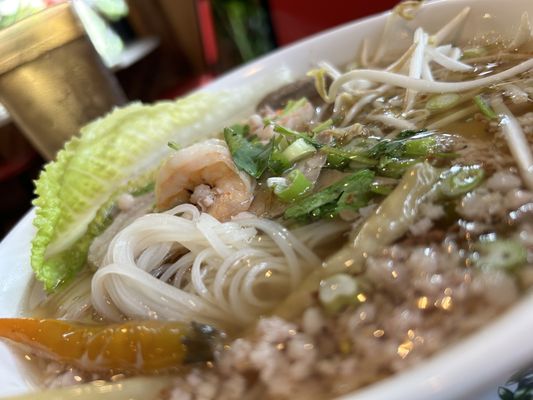 New Phnom Penh Restaurant by null