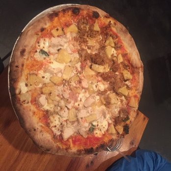 When Pigs Fly Pizzeria - Pizza Near Me - Kittery, Maine
