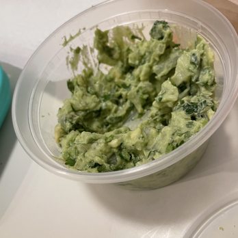 El Jardin - Guacamole. Too many onions - Mexican Near Me - Passaic, New Jersey