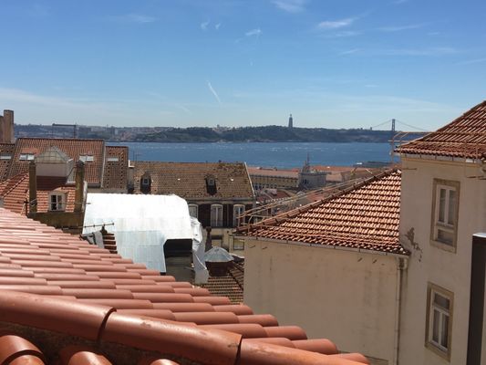 Solar dos Mouros Lisboa by null