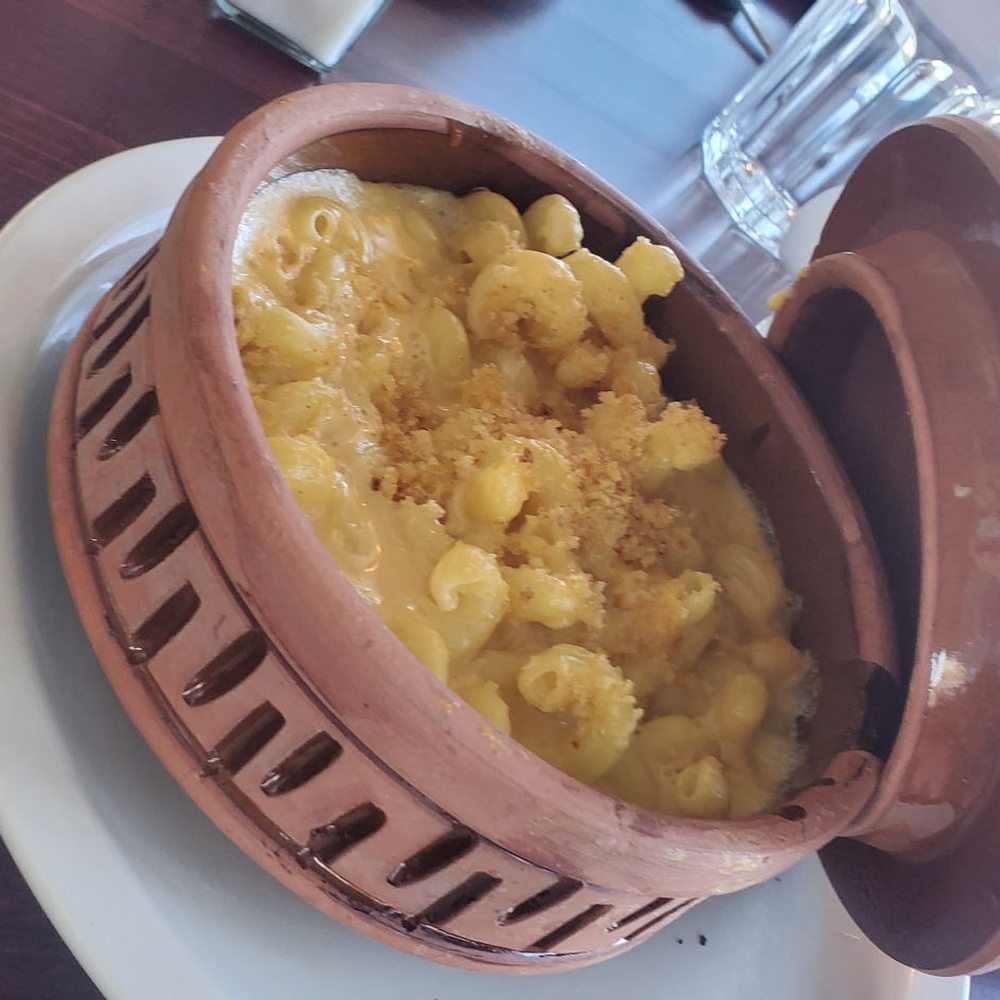 Lakeside Bar & Grill - Mac and cheese - American Near Me - East Hampton, Connecticut Lakeside Bar & Grill - Mac and cheese - American Near Me - East Hampton, Connecticut